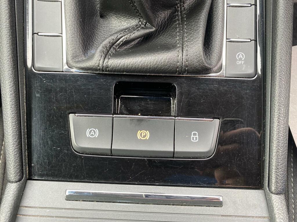 Skoda Superb Silver #23