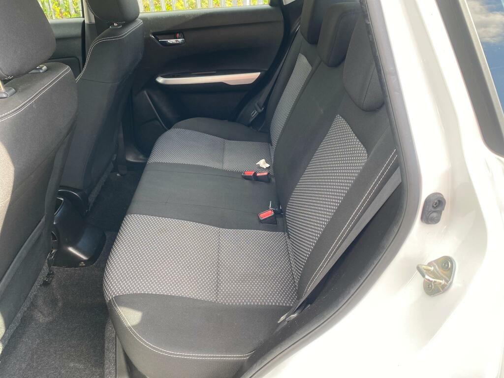 Suzuki Vitara Hatchback Brown #26