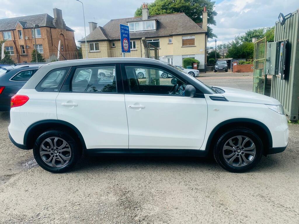 Suzuki Vitara Hatchback Brown #7