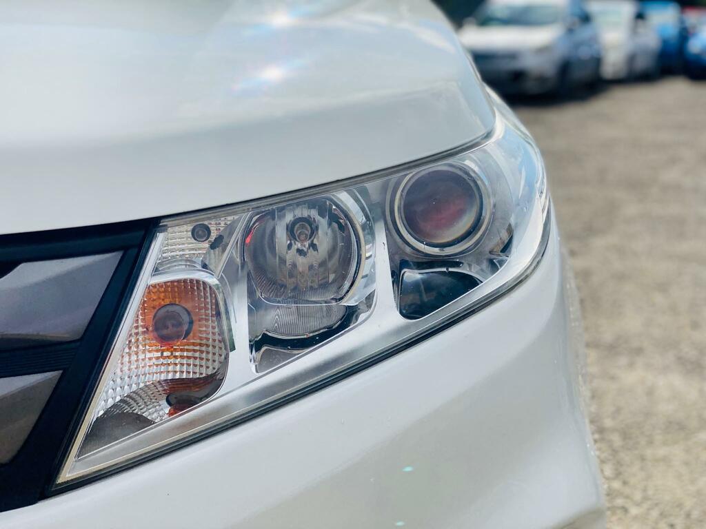 Suzuki Vitara Hatchback Brown #13