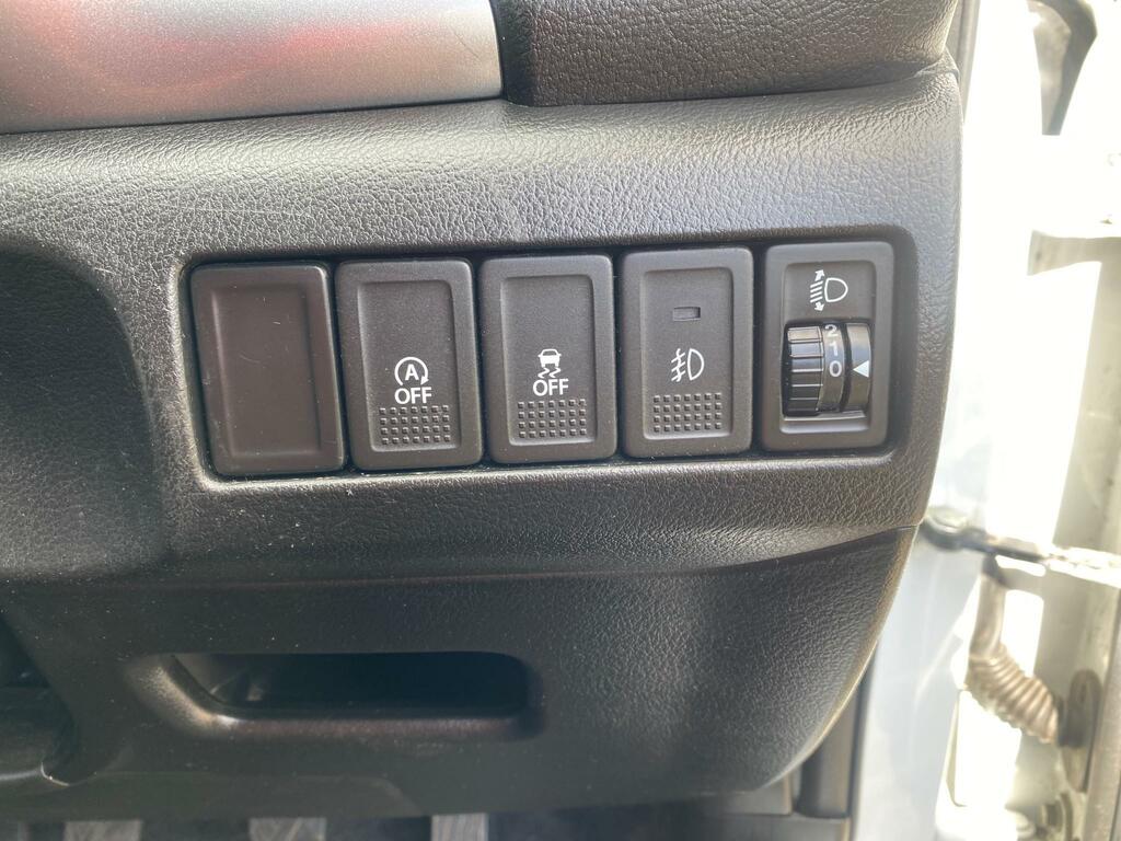 Suzuki Vitara Hatchback Brown #16