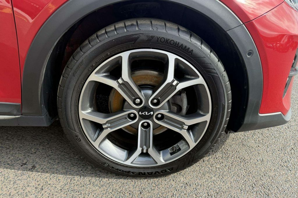 Kia Xceed 3 Grey #16