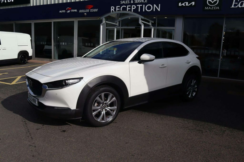 Mazda CX-30 2.0 E-sav-g 122Ps Sport Lux White #4