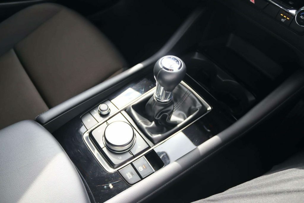 Mazda 3 Exclusive-line Grey #27