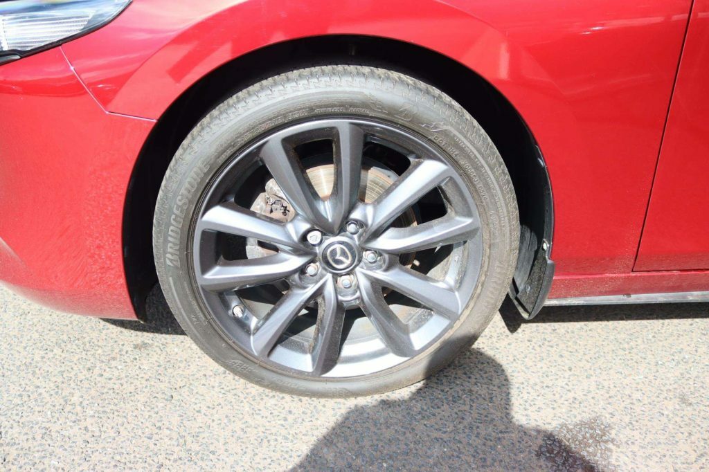Mazda 3 2.0 E-sav-g 122Ps Exclusive-line Red #5