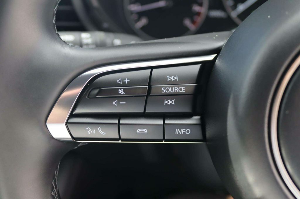 Mazda 3 Exclusive-line Grey #22