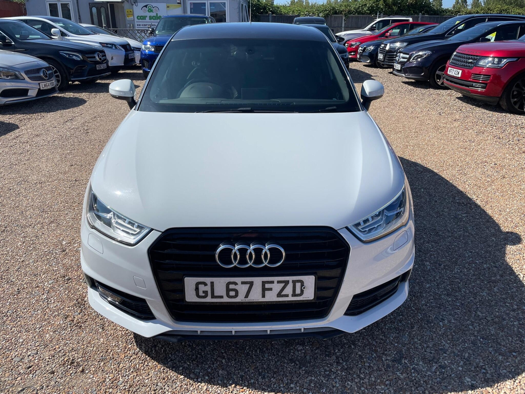 Audi A1 1.6 Tdi Black Edition Sportback S Tronic Euro 6 S White #2