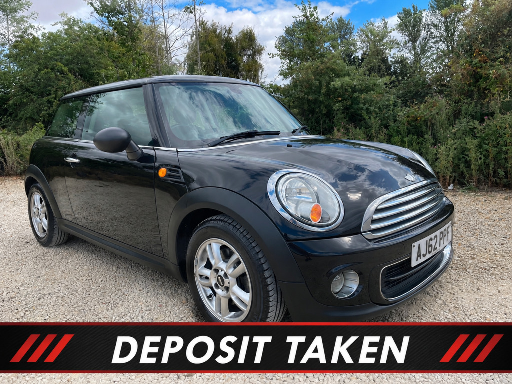 Mini Hatch 1.6 One Hatchback AJ62PPF Black