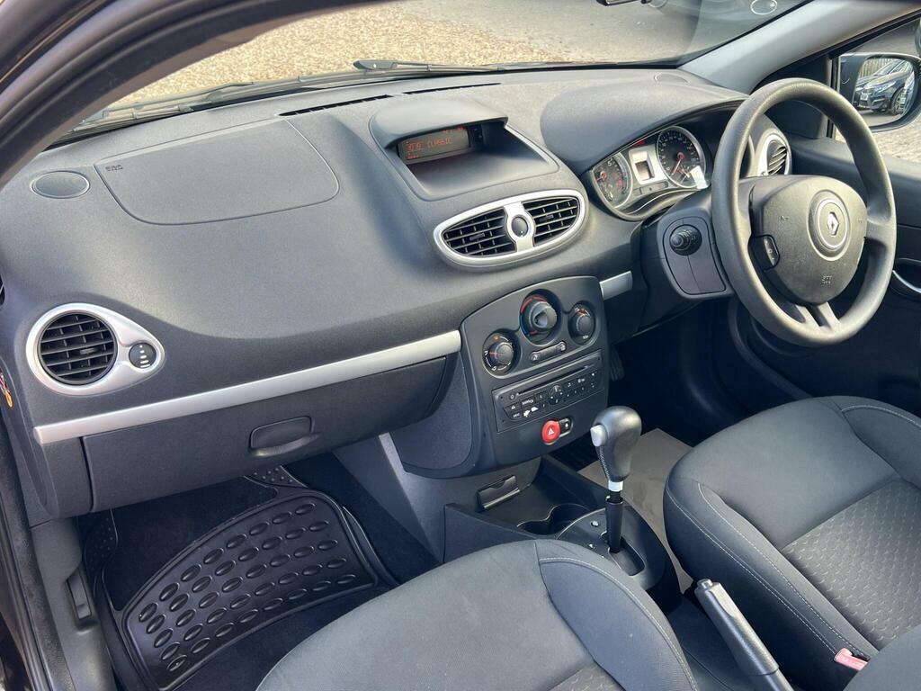 Renault Clio 1.6 Vvt Expression Euro 5 Black #2