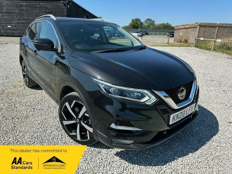 Nissan Qashqai 1.3 Dig-t Tekna Euro 6 Ss Black