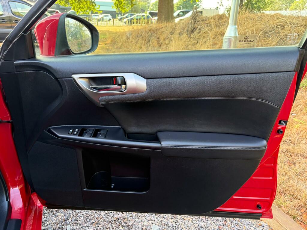 Lexus CT 1.8 200H Luxury Cvt Euro 6 Ss Red #33