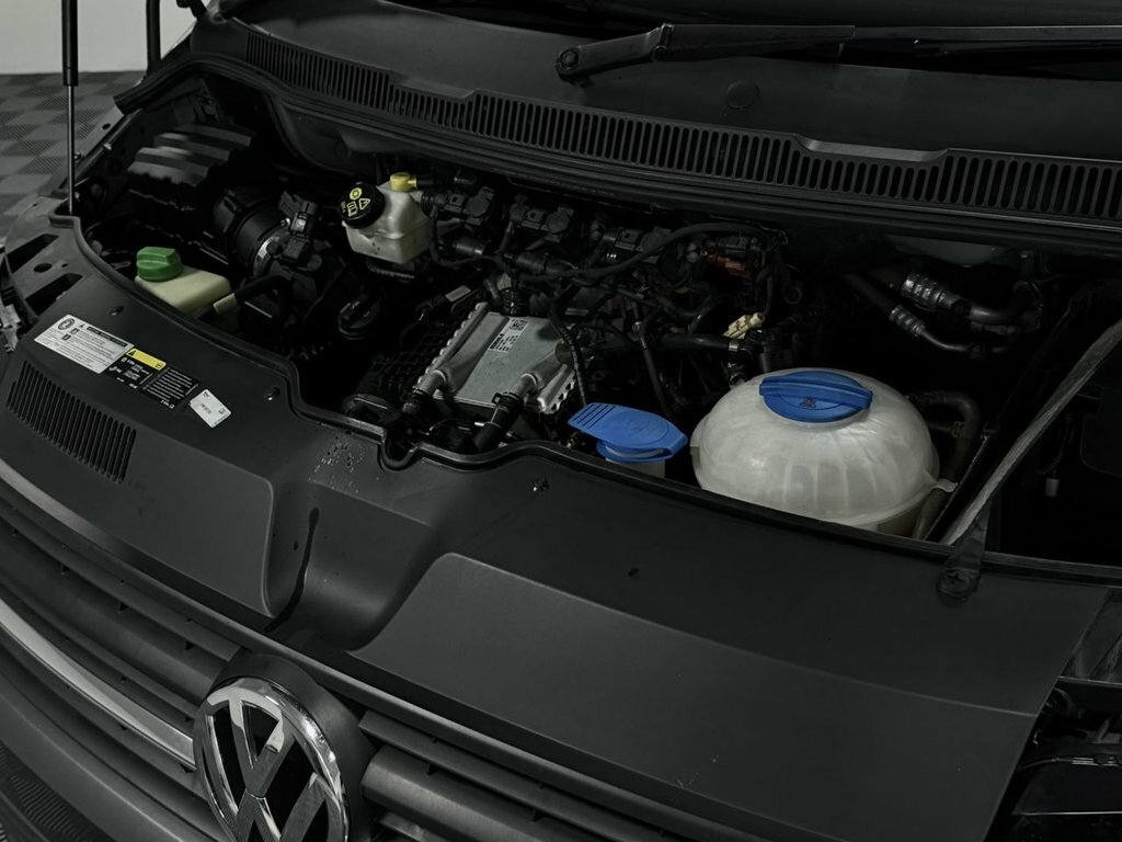 Volkswagen Transporter Panel Van Blue #18