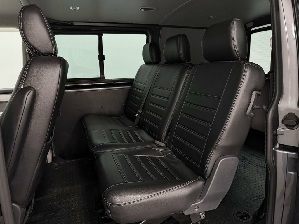 Volkswagen Transporter Panel Van Blue #31
