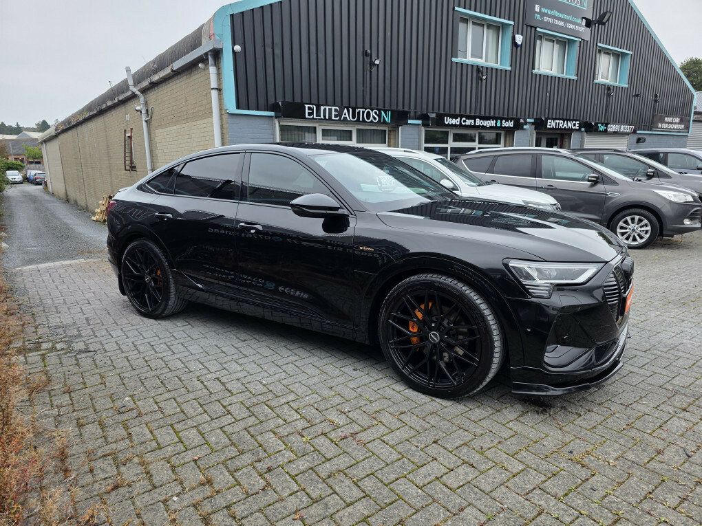 Audi E-tron Sportback 50 S Line Quattro Black #4