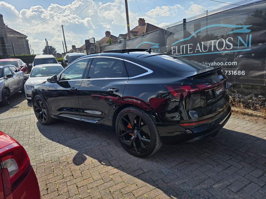 Audi E-tron Sportback 55 S Line Quattro Black #2