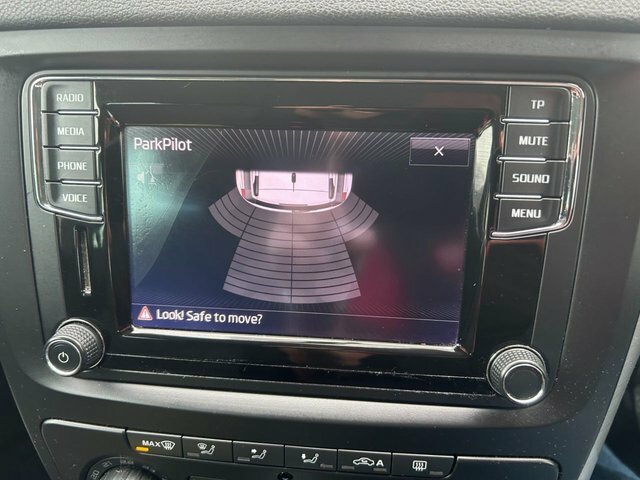 Skoda Yeti 2016 2.0 Tdi Se Outdoor Euro 6 Grey #5
