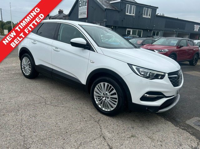 Vauxhall Grandland X 2018 1.2 Turbo Sport Nav Suv Eur White