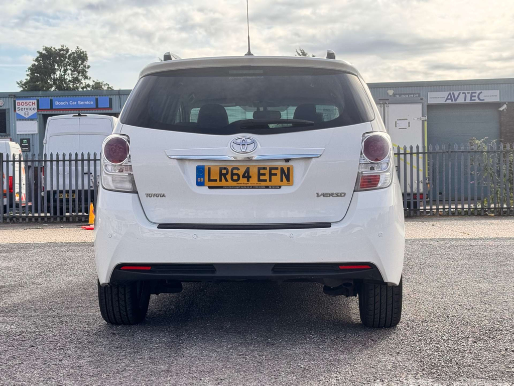 Toyota Verso Excel D-4d White #3