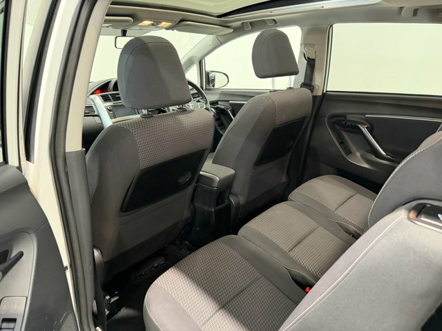 Toyota Verso Mpv 1.6 D-4d Trend Plus 201565 Grey #25