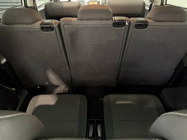 Toyota Verso Mpv 1.6 D-4d Trend Plus 201565 Grey #20