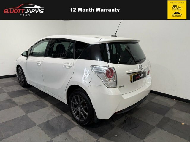 Toyota Verso Mpv 1.6 D-4d Trend Plus 201565 Grey #3
