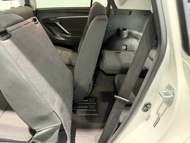 Toyota Verso Mpv 1.6 D-4d Trend Plus 201565 Grey #23