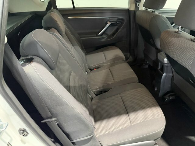 Toyota Verso Mpv 1.6 D-4d Trend Plus 201565 Grey #27