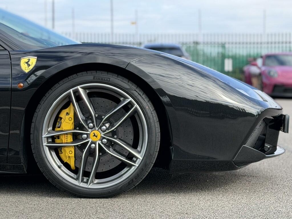 Ferrari 488 2dr Auto Red #19