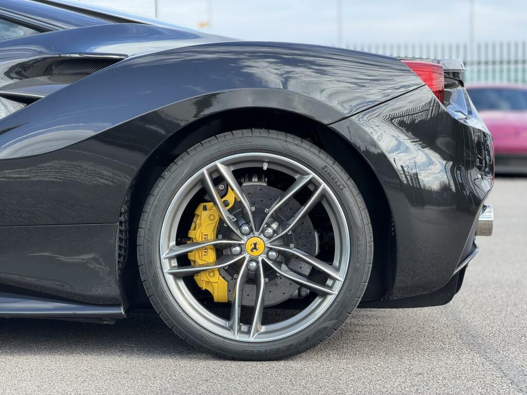Ferrari 488 2dr Auto Red #37