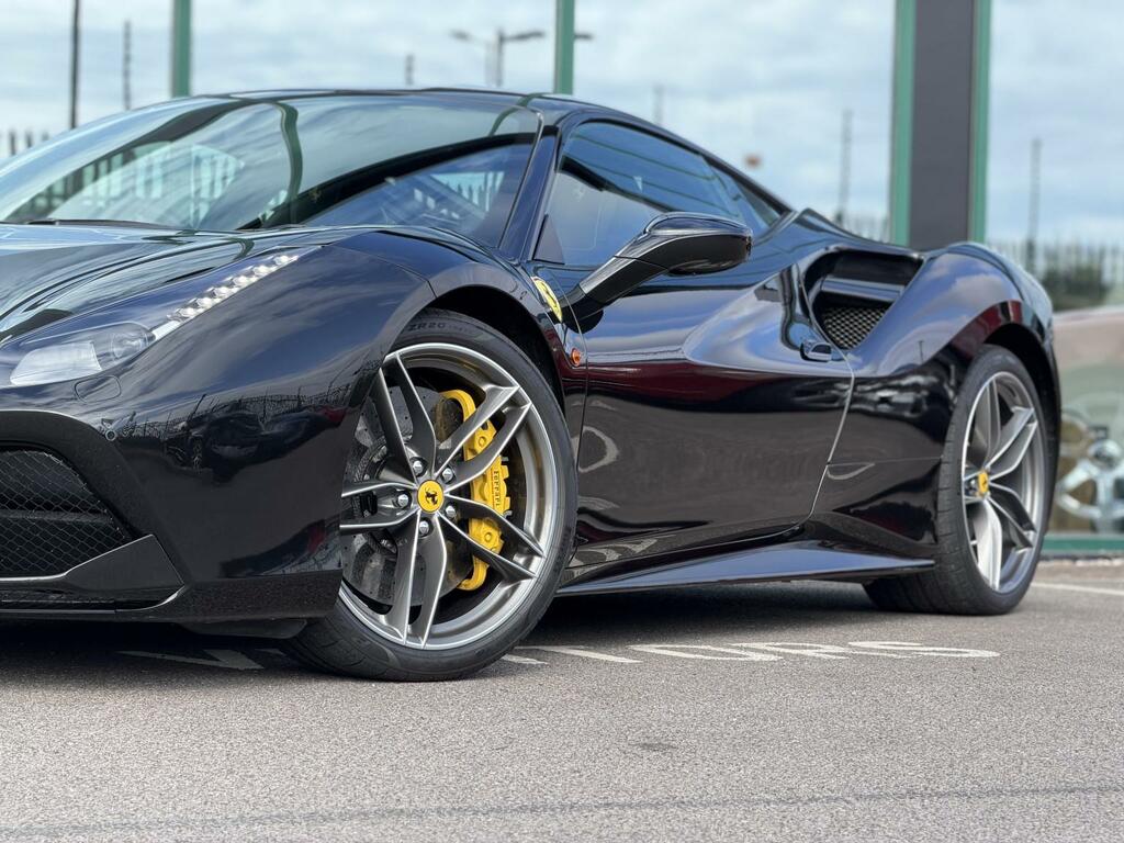 Ferrari 488 2dr Auto Red #17