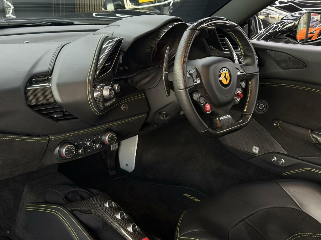 Ferrari 488 Coupe 3.9 T V8 Gtb 201717 Black #2