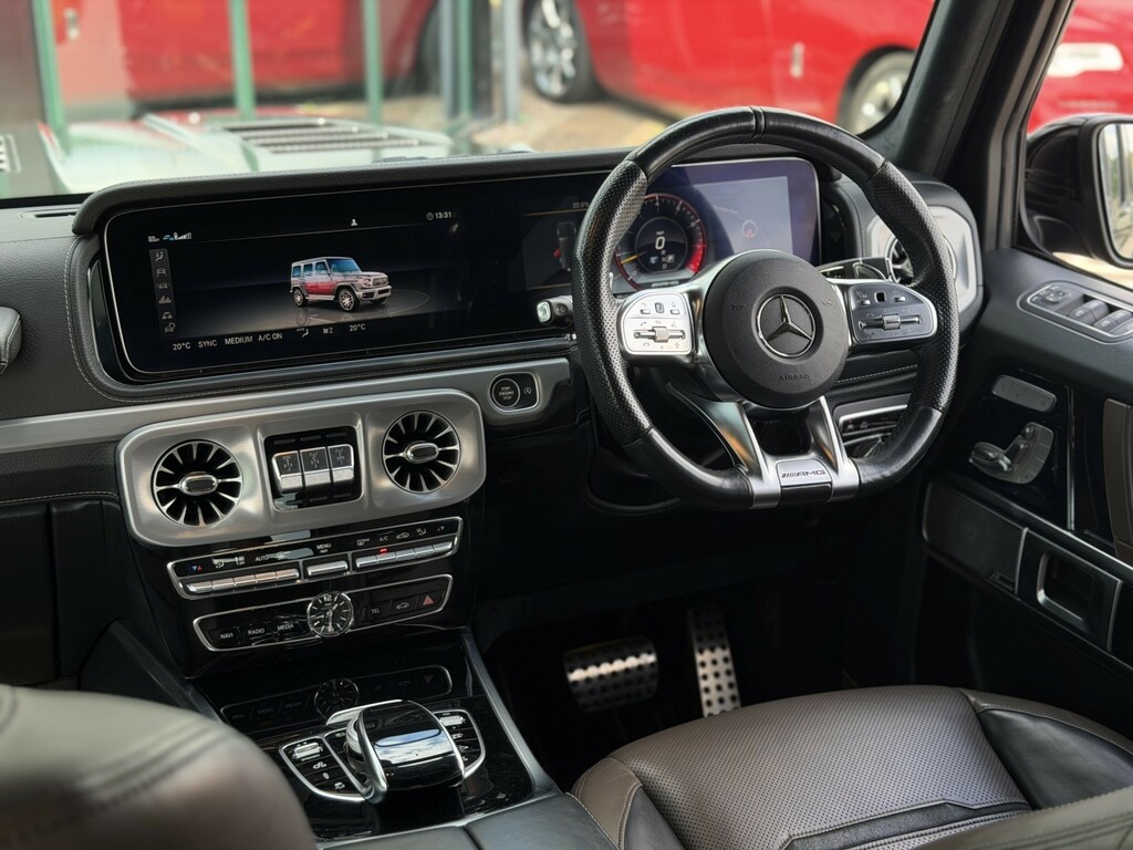 Mercedes-Benz G Class Suv 4.0 G63 V8 Biturbo Amg 202020 Green #2