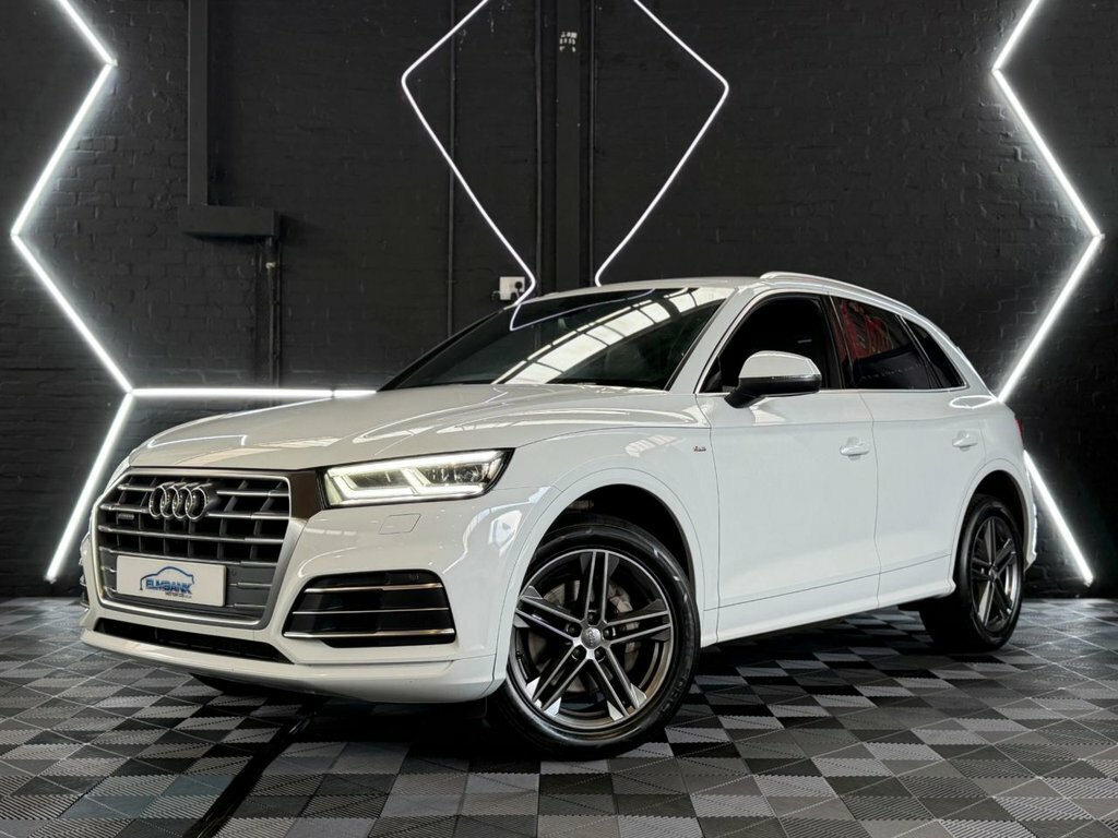 Audi Q5 2L S Line SH68BVR White