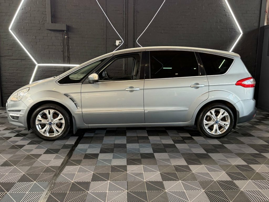 Ford S-Max 2L Titanium Silver #4