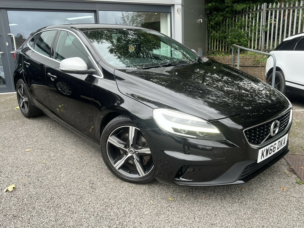 Volvo V40 2.0 R-design T2 Black