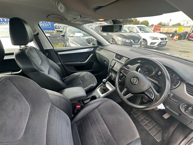 Skoda Octavia 2.0 Turbo Tdi Se L Hatchback Manua Silver #2
