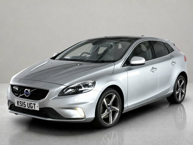 Volvo V40 Black #2