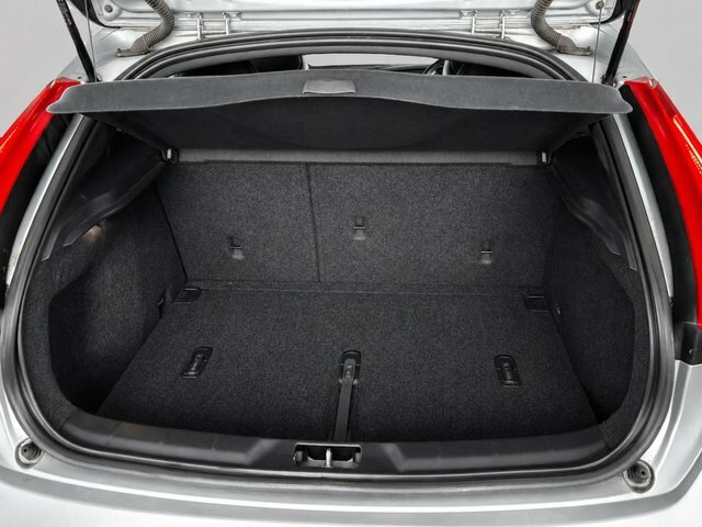 Volvo V40 Black #8