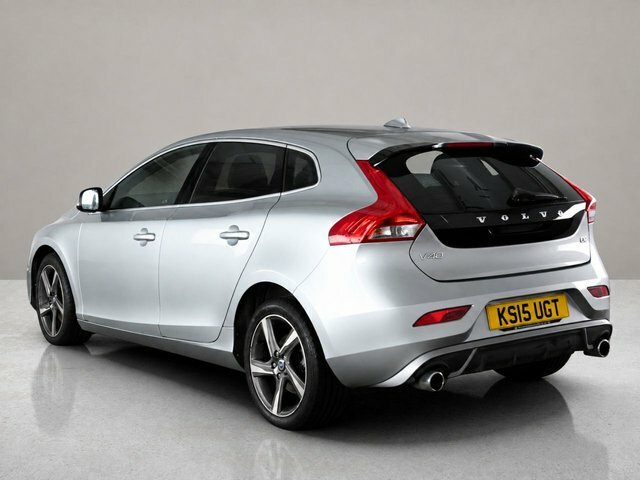 Volvo V40 Black #3