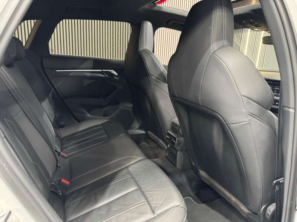 Audi A3 30 Tfsi Technik Black #18