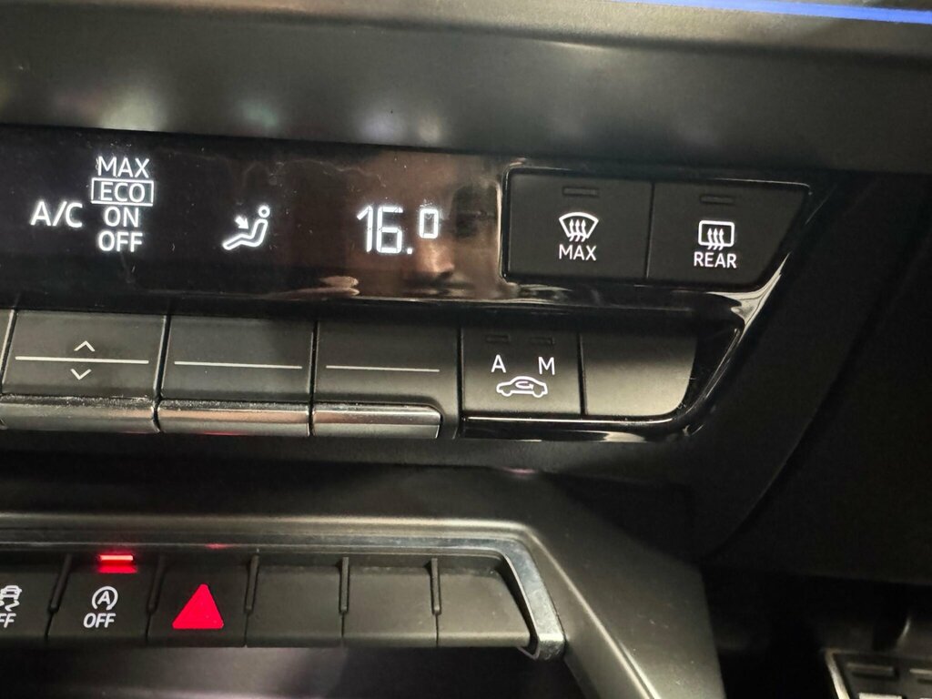 Audi A3 30 Tfsi Technik Black #62