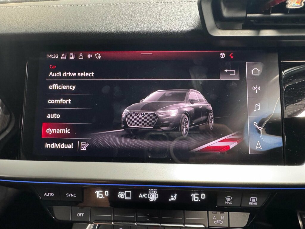 Audi A3 30 Tfsi Technik Black #34