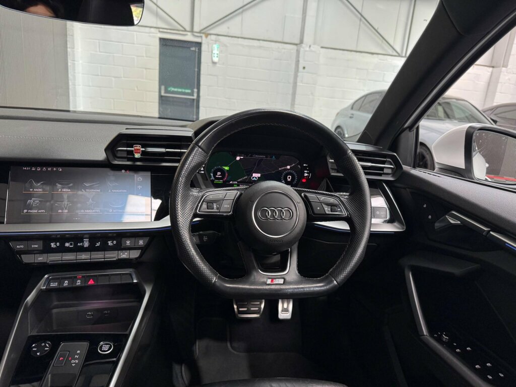 Audi A3 30 Tfsi Technik Black #21