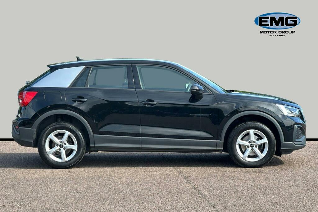 Audi Q2 2.0 Tdi 30 Technik Suv S Tronic Ss Black #3