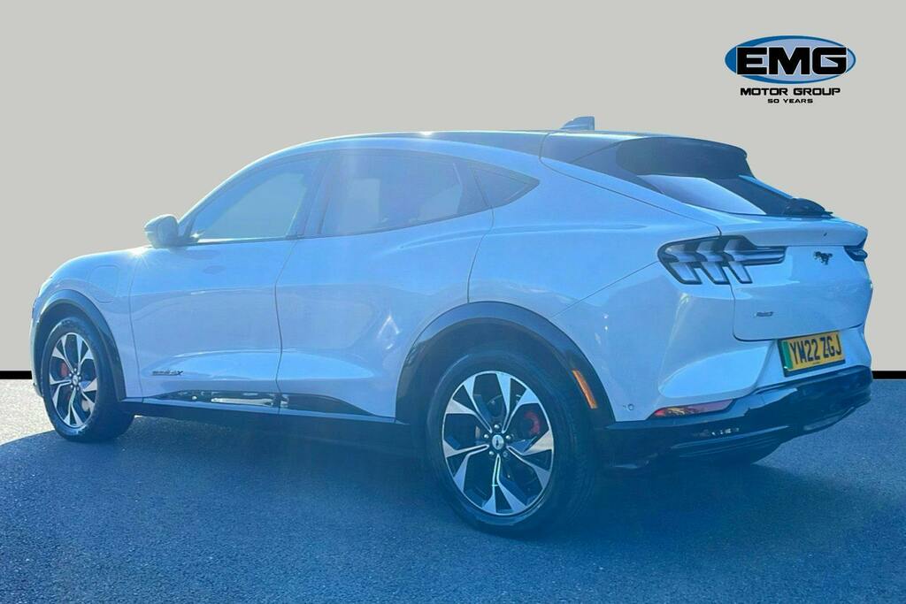 Ford Mustang Mach-E Extended Range 91Kwh Suv Aw White #4