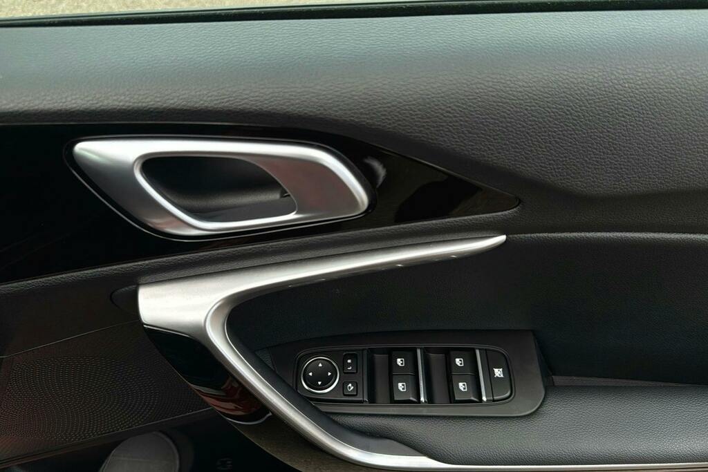 Kia Proceed Gt-line S White #42