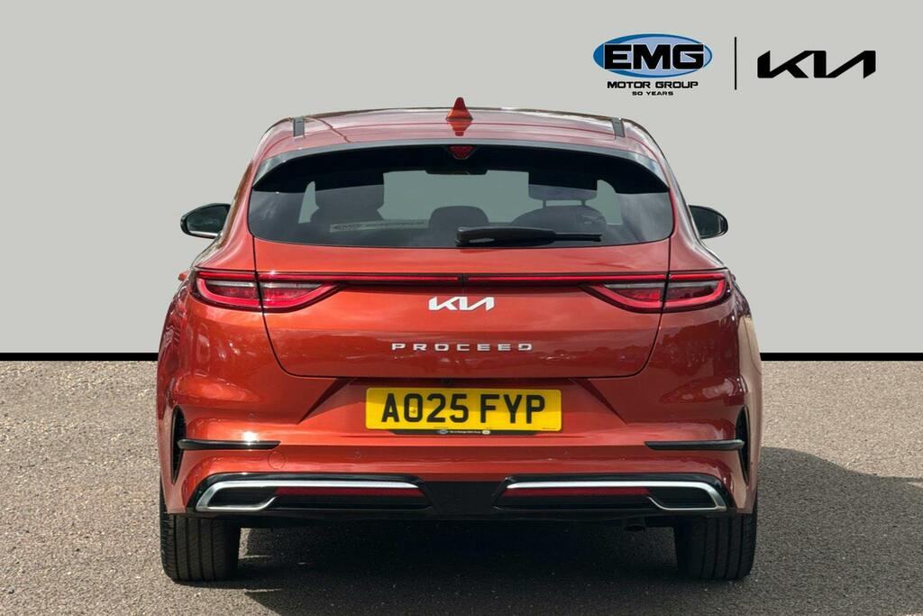 Kia Proceed 1.5 T Gdi Gt Line Shooting Brake AO25FYP Orange #5