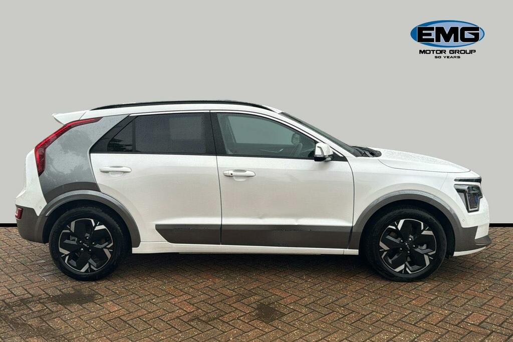 Kia e-Niro 64.8Kwh 4 Suv White #3