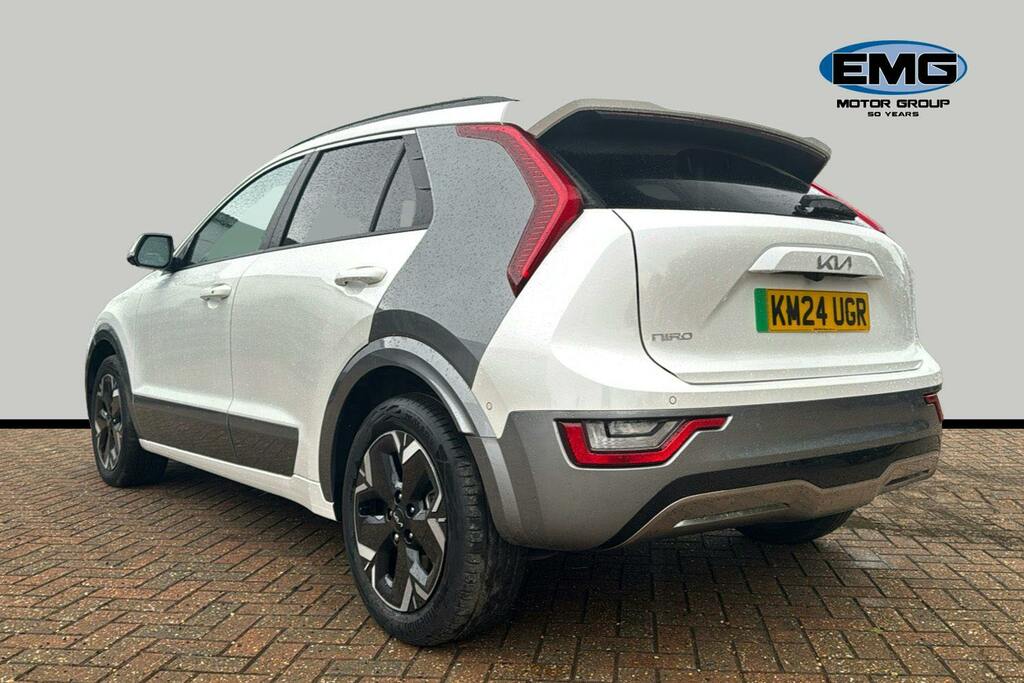Kia e-Niro 64.8Kwh 4 Suv White #4