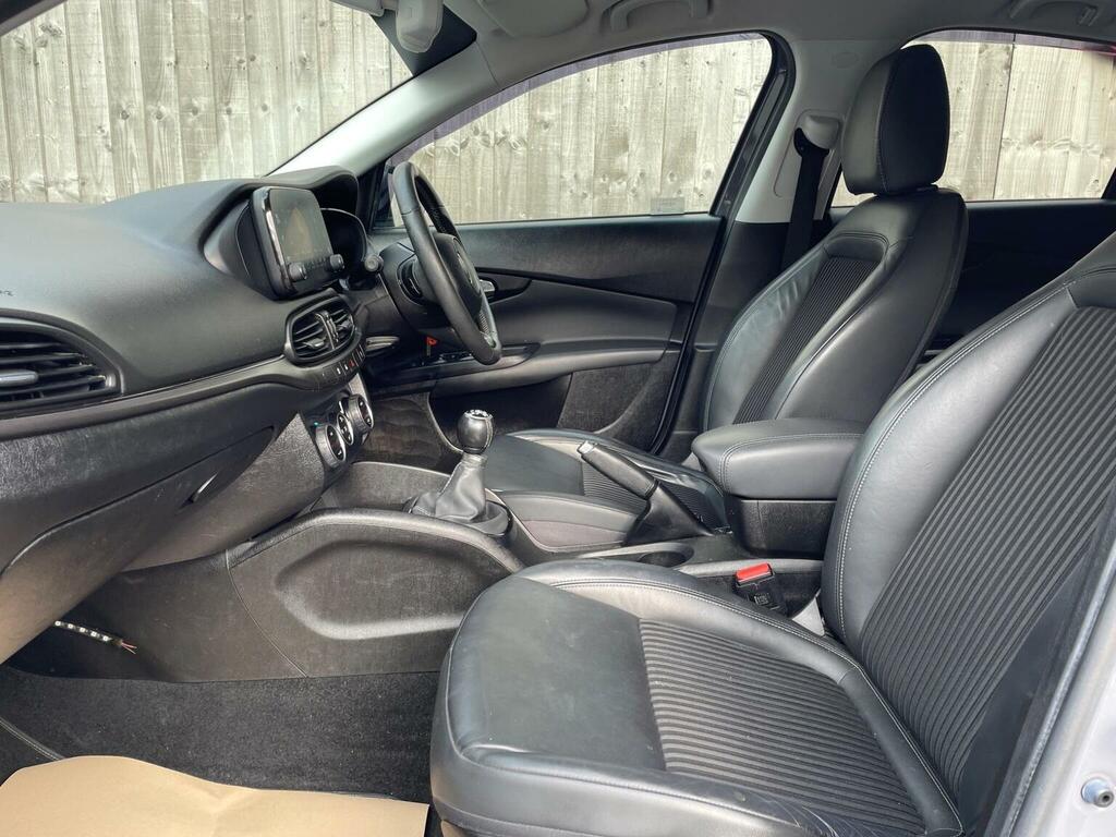 Fiat Tipo Easy Bluetooth Red #32
